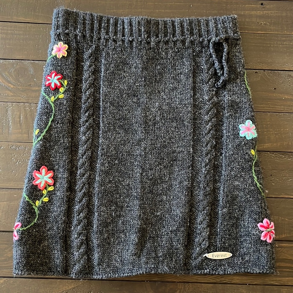Cute and Cozy 100% wool skirt Hand made in Nepal